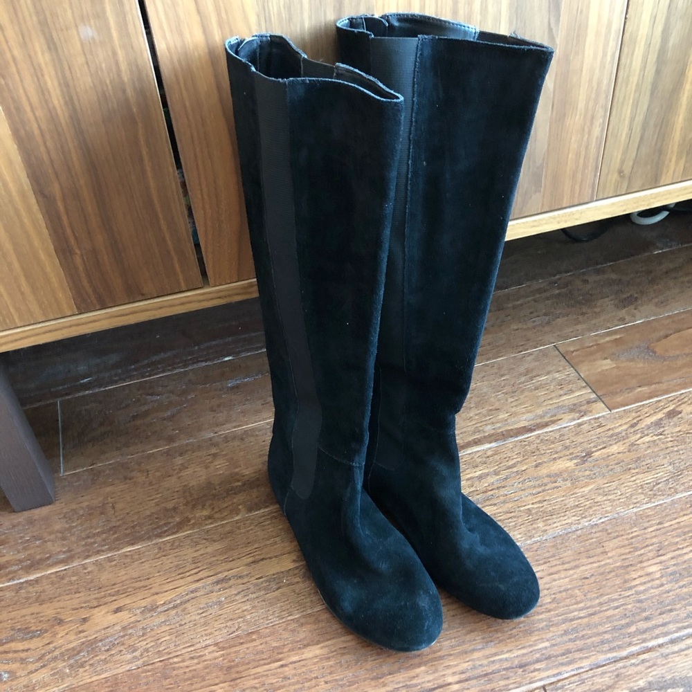 8.5 faux suede knee high flat boots